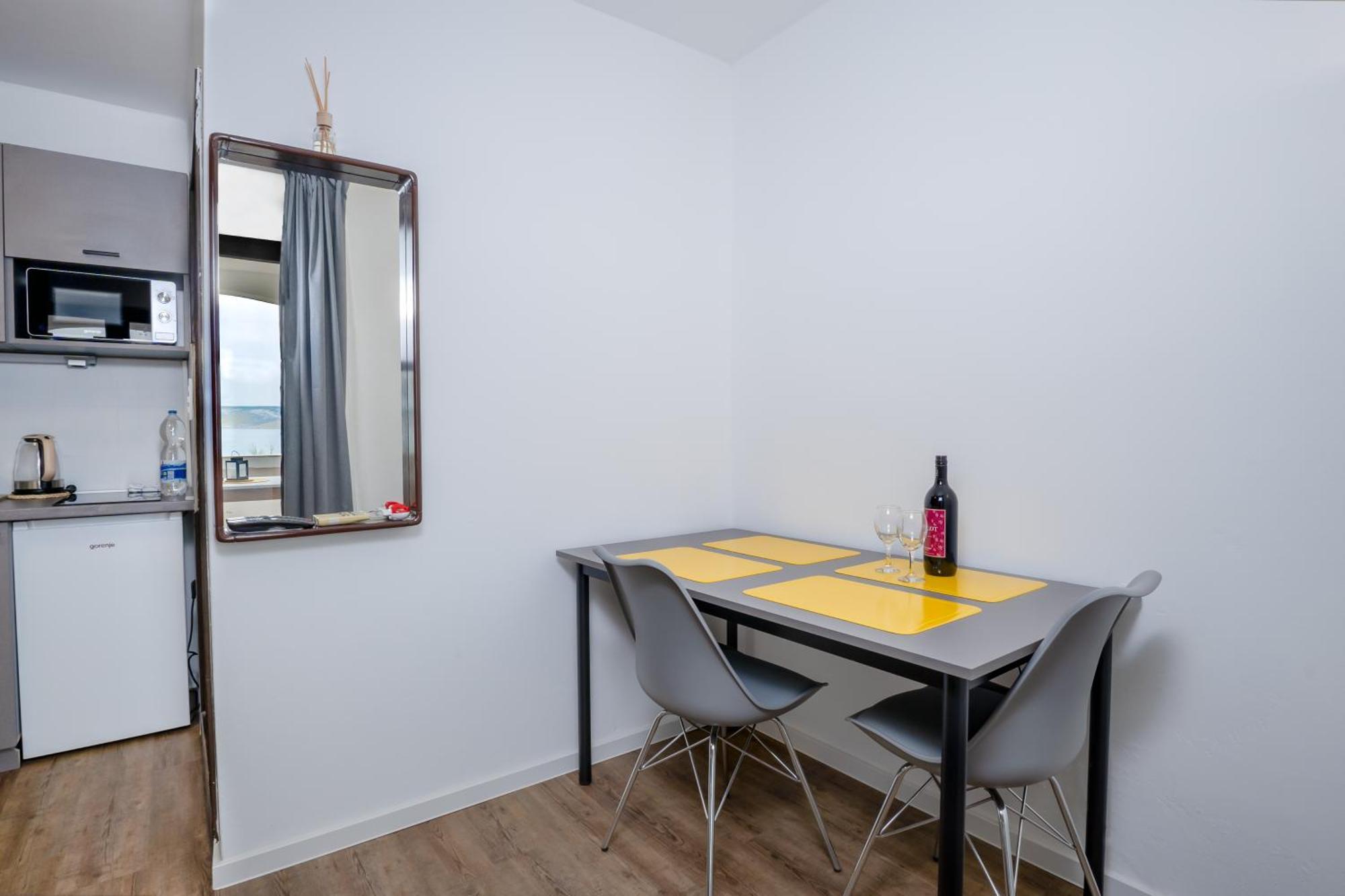 Apartments Dida Sime Starigrad Paklenica Rum bild